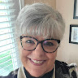 Meet your Posher, Louise